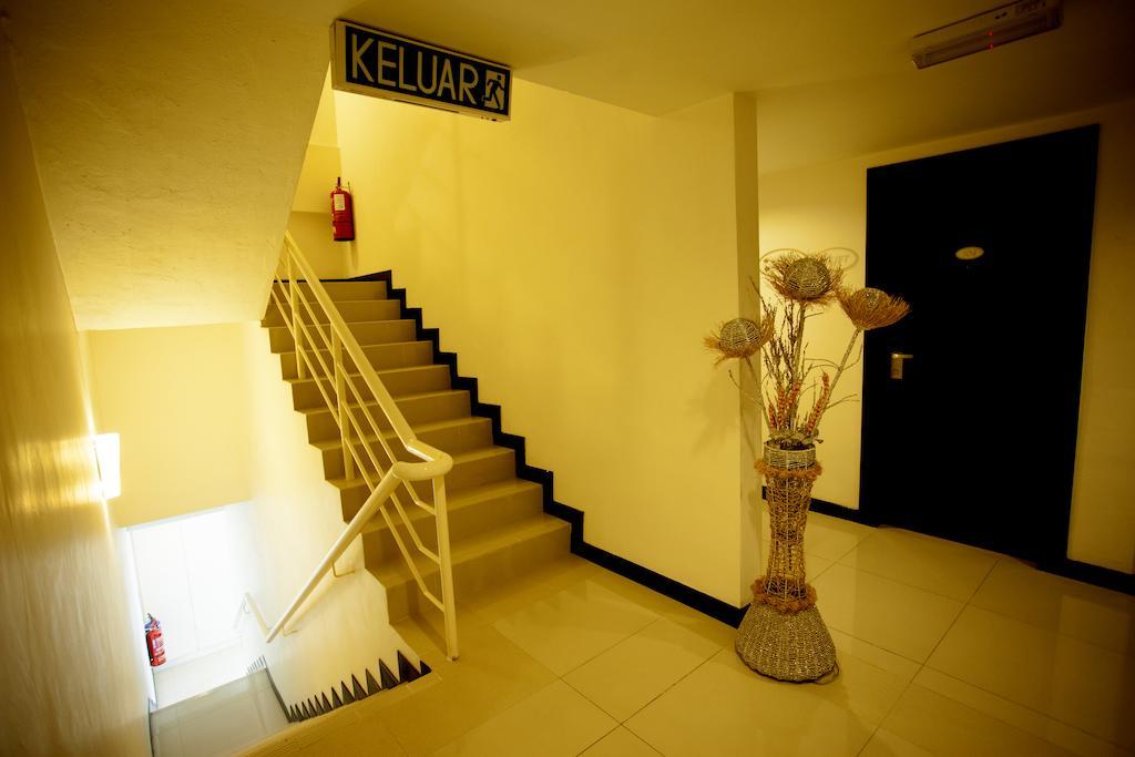 Mangga Boutique Hotel Seri Kembangan Exterior foto